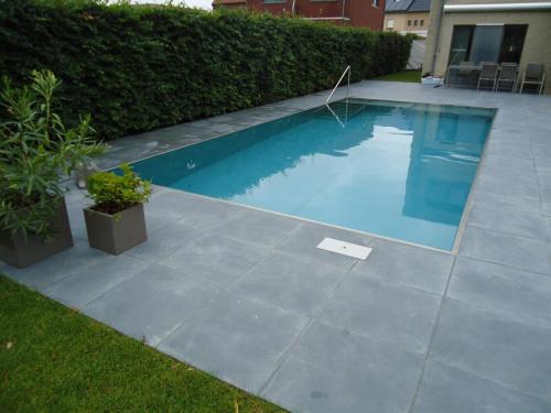 Inox zwembad met trapladder